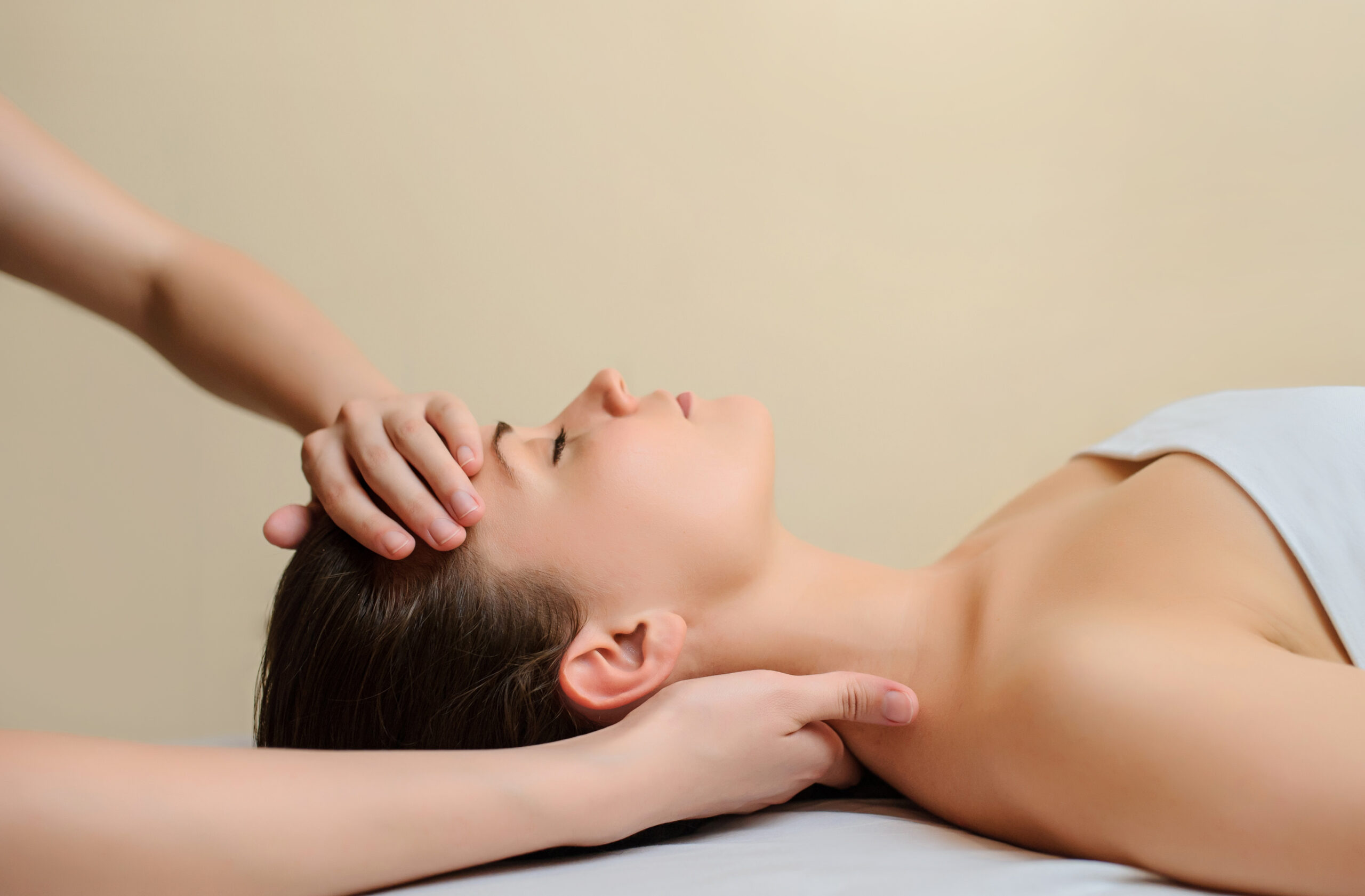 spa procedure of neck massage